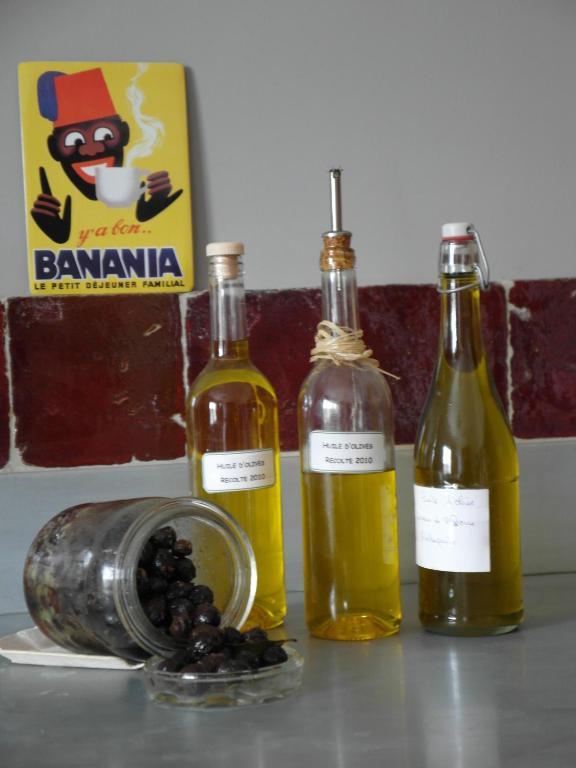 Mézoargues Mas Moineau Bed & Breakfast エクステリア 写真