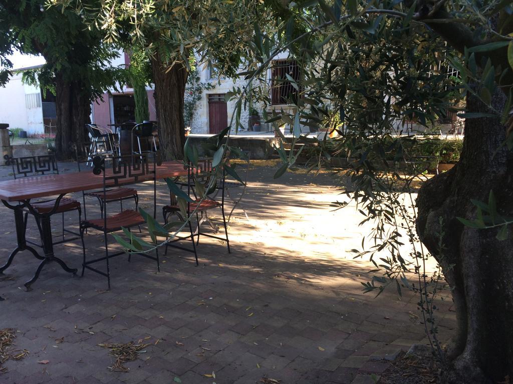 Mézoargues Mas Moineau Bed & Breakfast エクステリア 写真