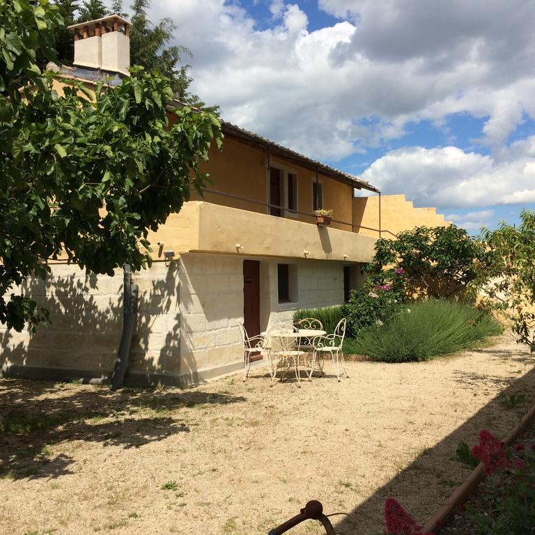 Mézoargues Mas Moineau Bed & Breakfast エクステリア 写真